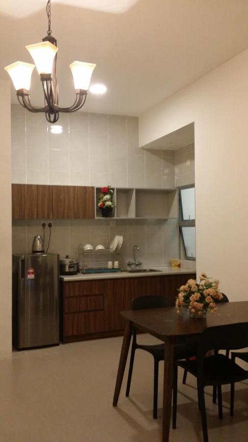 Barrington Square 2 Rooms Apartment At Golden Hill Night Market Brincsang Kültér fotó
